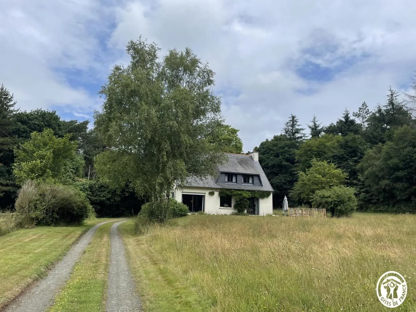 Holiday home L'Oree Du Bois Ploumagoar
